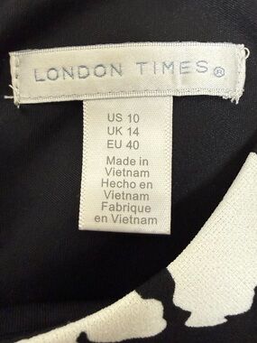 London Times Black and White Printed Dress